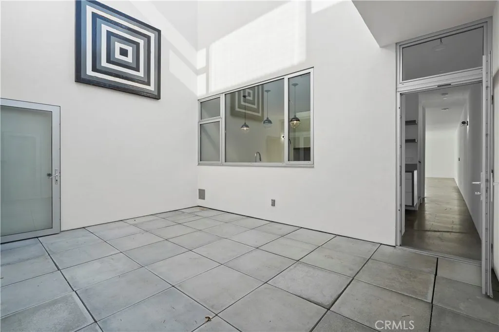 Additional image 17 of 1121 Abbot Kinney, Venice, CA 90291