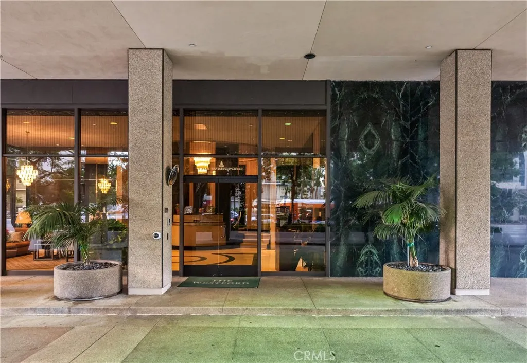 Additional image 51 of 10750 Wilshire Boulevard Unit 901, Westwood - Century City, CA 90024