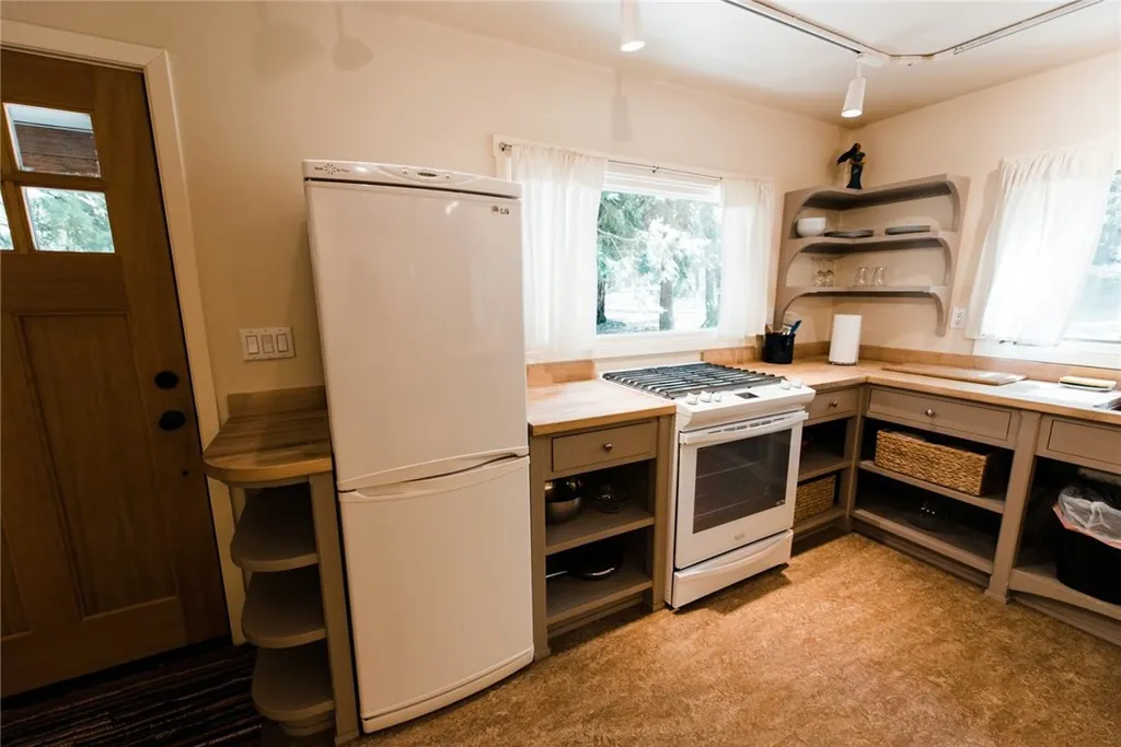 Additional image 57 of 15960 Bottle Rock Rd, Cobb, CA 95426