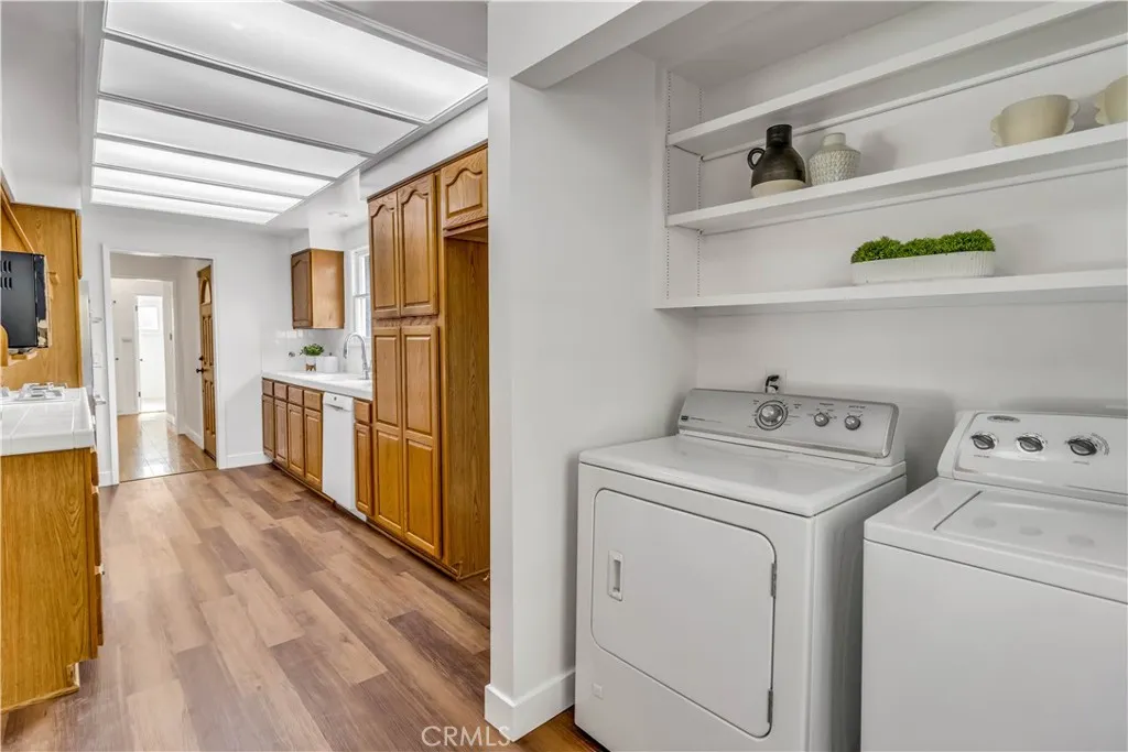 Additional image 42 of 8308 Zelzah, Northridge, CA 91325