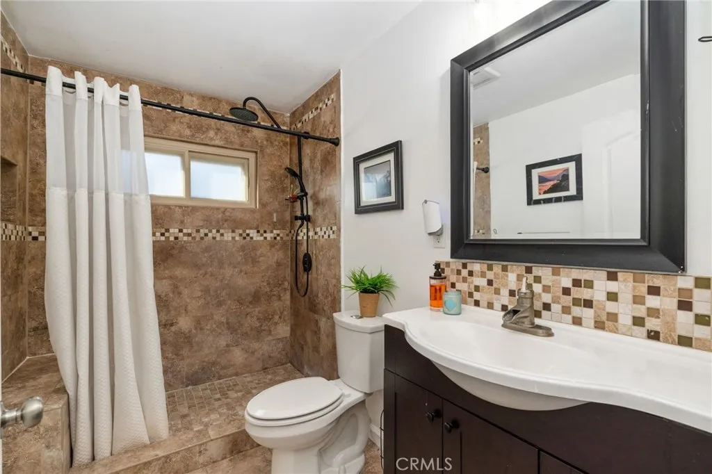 Additional image 17 of 516 E Sunkist St, Ontario, CA 91761