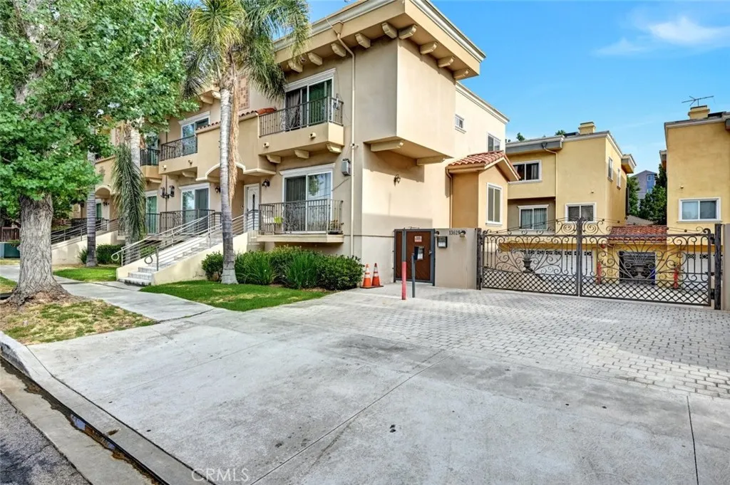 Additional image 54 of 13629 Wyandotte Street Unit 111, Van Nuys, CA 91405