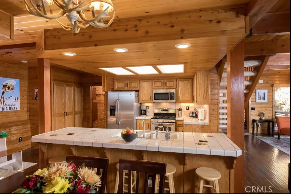 Additional image 6 of 40264 Bonita Ln, Big Bear Lake, CA 92315