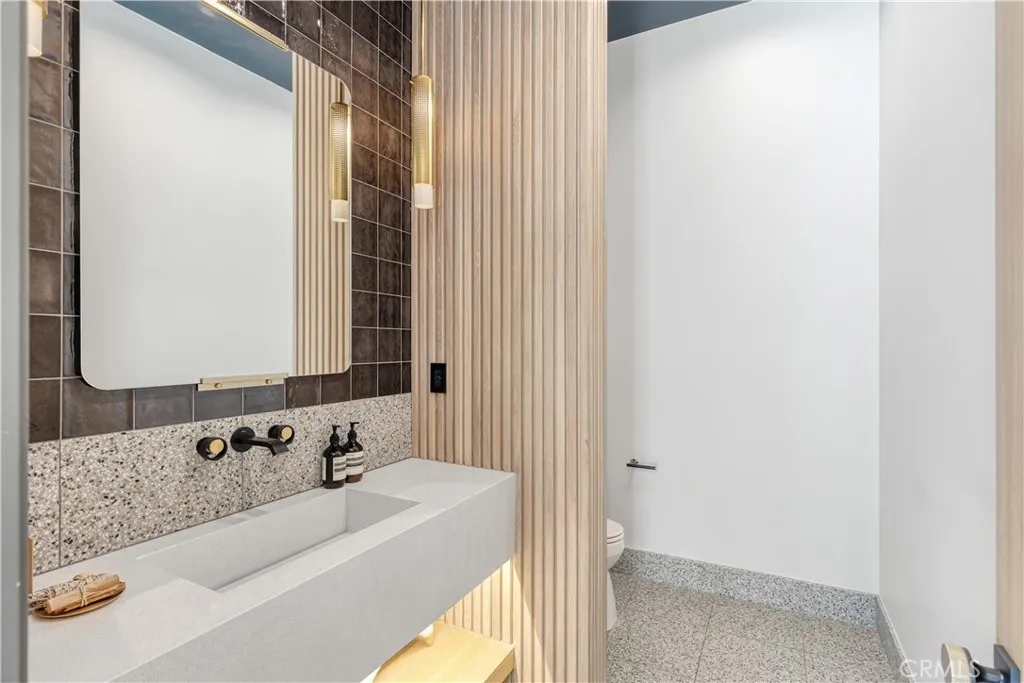 Additional image 10 of 4050 Contera Road, Encino, CA 91436