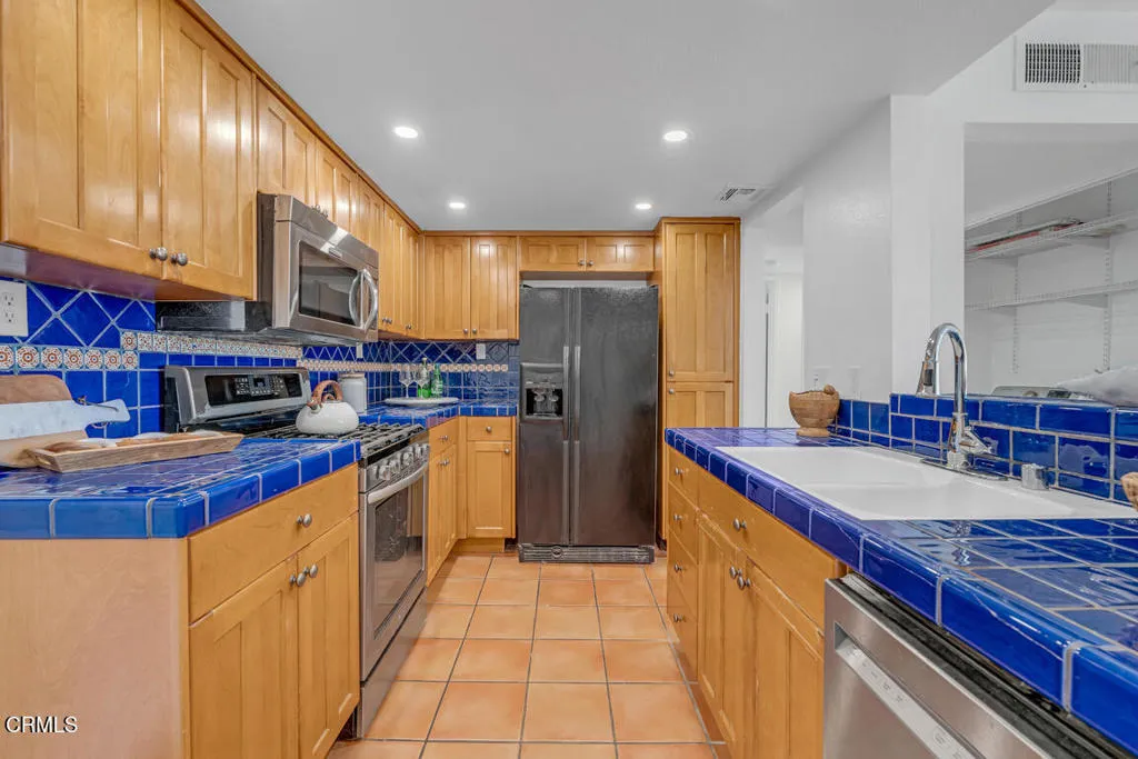 Additional image 35 of 601 E California Boulevard Unit 306, Pasadena, CA 91106