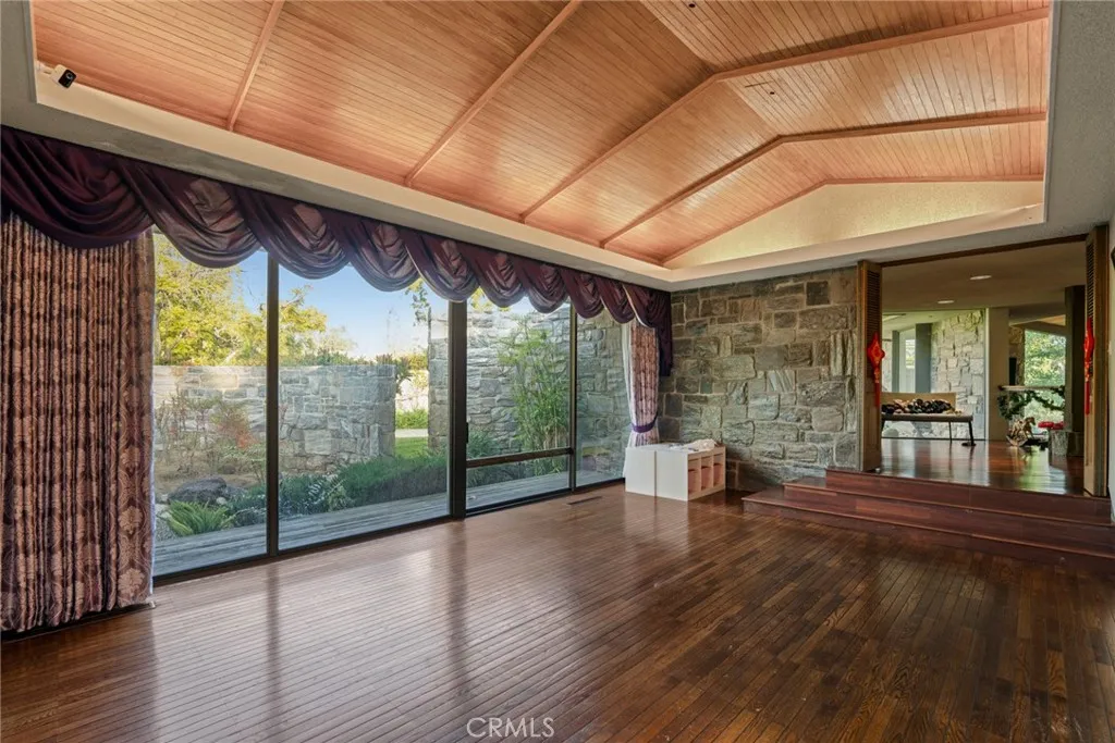 Additional image 41 of 1458 Hillcrest, Pasadena, CA 91106