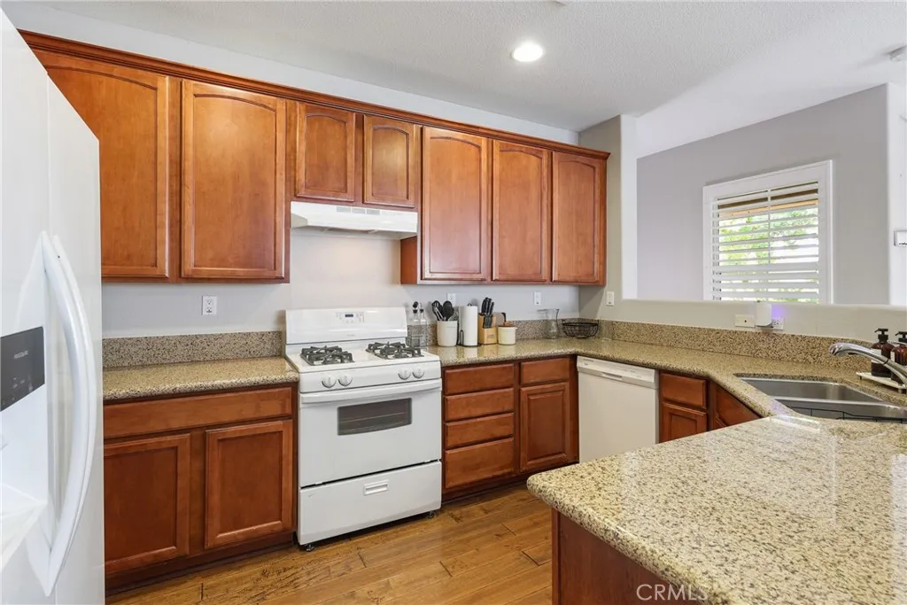 Additional image 40 of 15643 Vista Way, Lake Elsinore, CA 92532