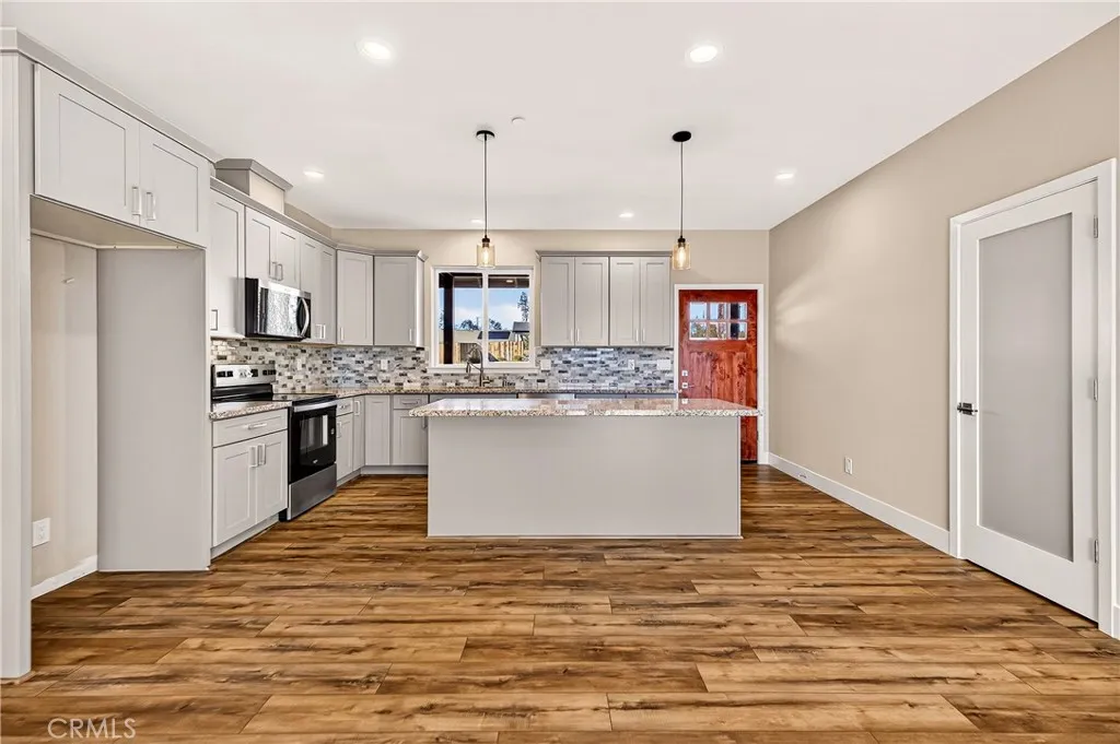 Additional image 13 of 746 Spring Ln, Paradise, CA 95969