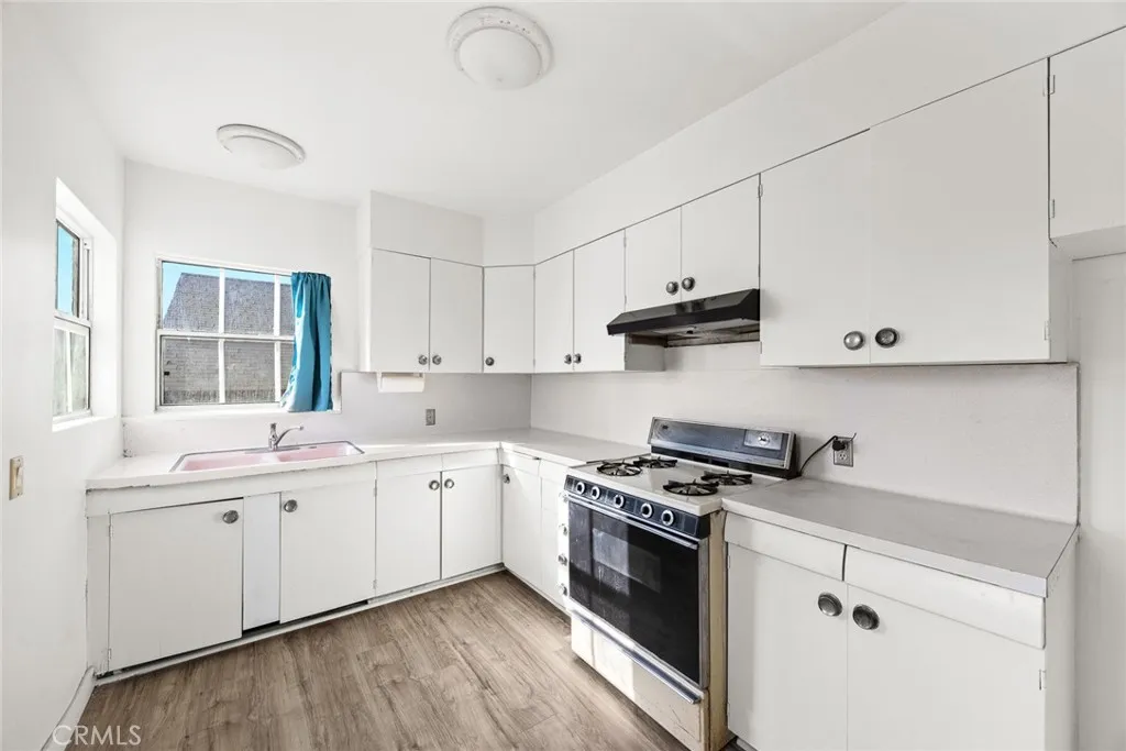 Additional image 13 of 10833 McVine Ave, Sunland, CA 91040