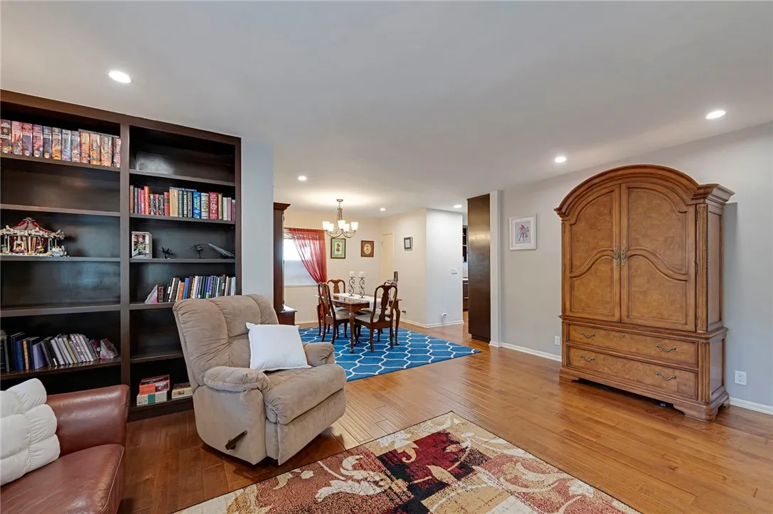 Additional image 52 of 5406 Hazeltine Avenue, Sherman Oaks, CA 91401