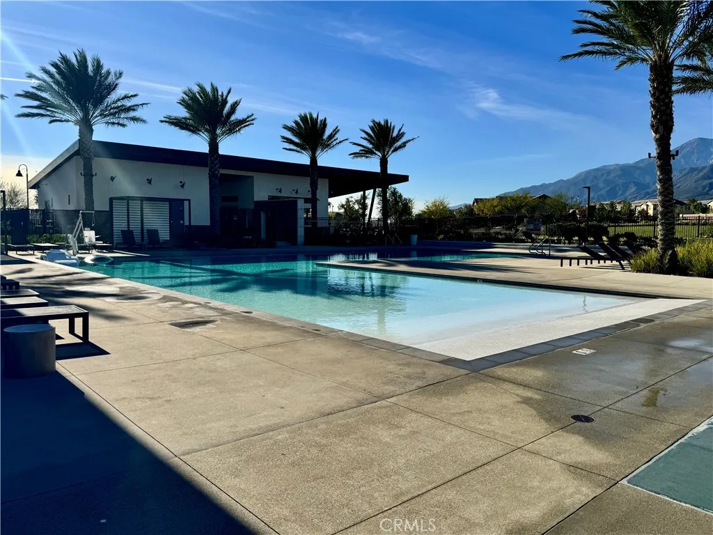 Additional image 87 of 16620 Wyndham Lane Unit 9, Fontana, CA 92336