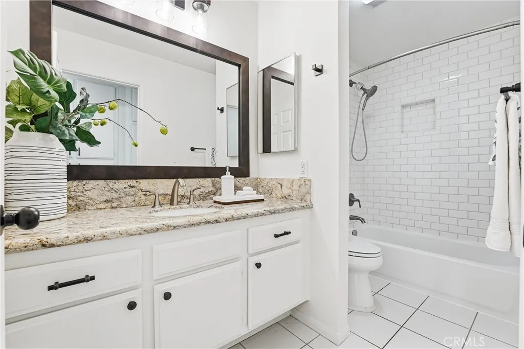 Additional image 33 of 380 W Wilson St Unit B103, Costa Mesa, CA 92627