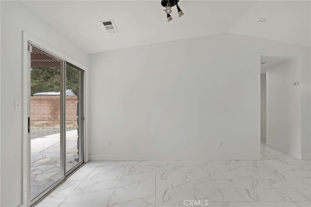 Additional image 18 of 333 Tanner Michael Dr, Bakersfield, CA 93308