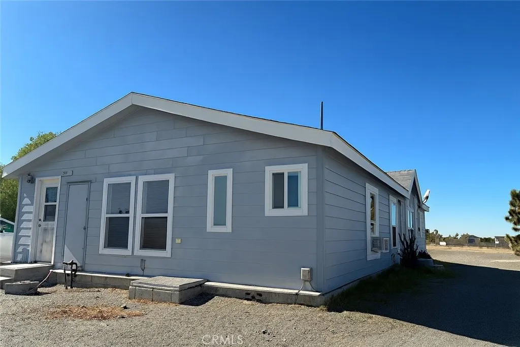 Additional image 4 of 13130 Evergreen Rd, Pinon Hills, CA 92372