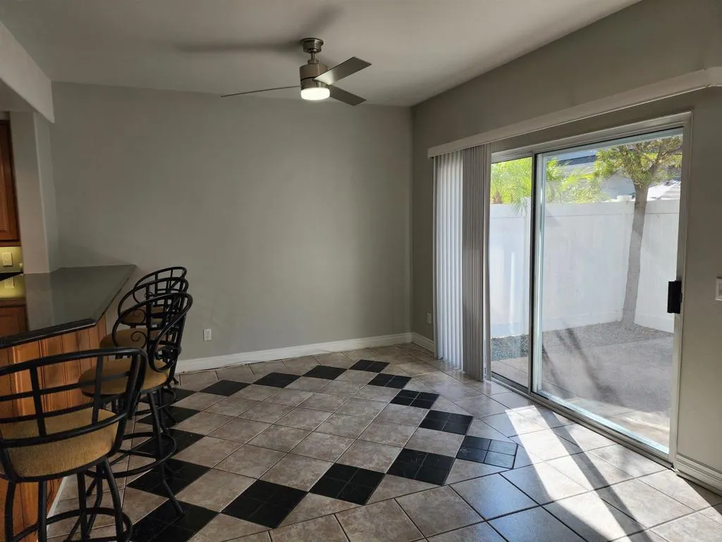 Additional image 55 of 8597 Via Mallorca Unit F, La Jolla, CA 92037