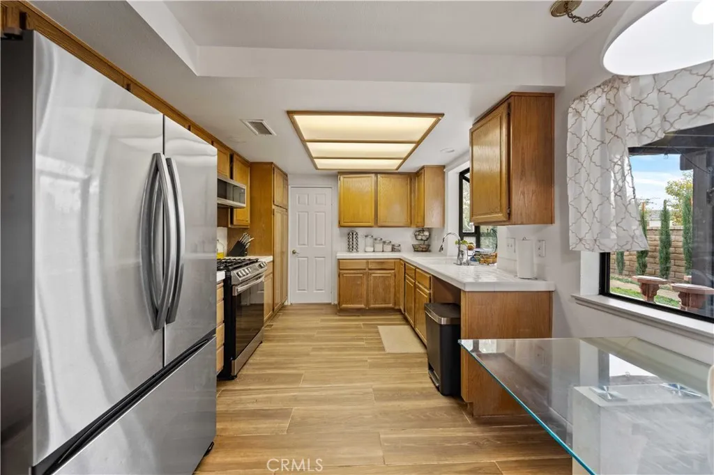 Additional image 41 of 39272 Arrowhead Court, Palmdale, CA 93551