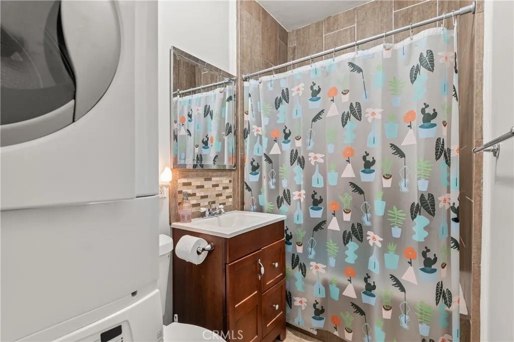 Additional image 39 of 14835 Kittridge Street, Van Nuys, CA 91405