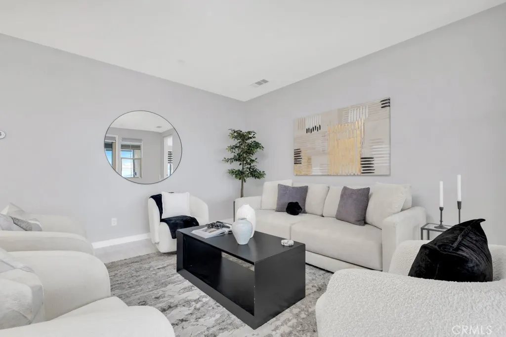 Additional image 9 of 18348 Cachet Way, Canyon Country, CA 91350