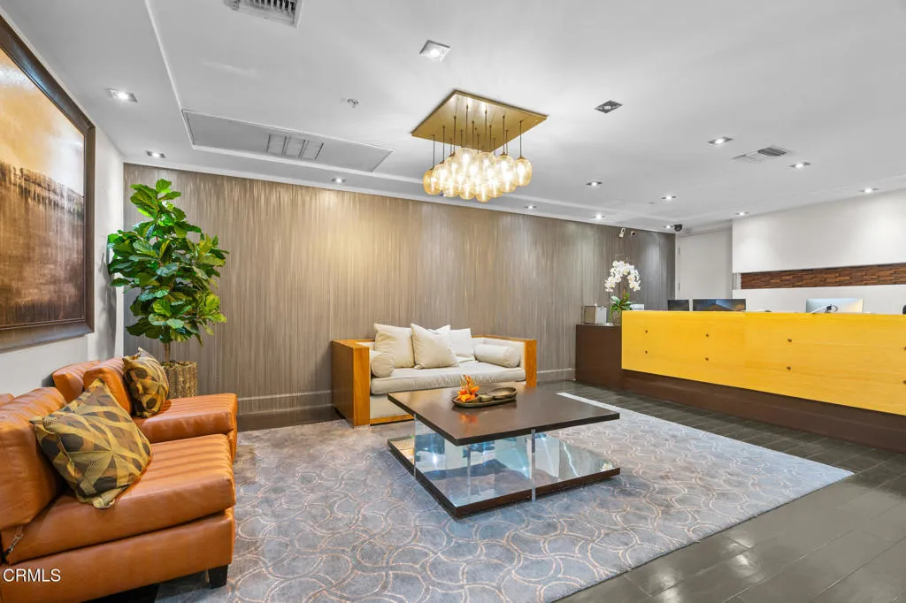 Additional image 67 of 432 N Oakhurst Drive Unit 104, Beverly Hills, CA 90210