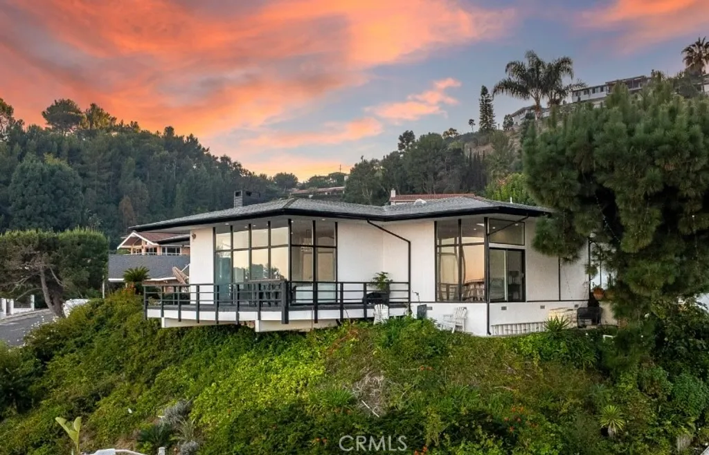 Additional image 2 of 29865 Knoll View Dr, Rancho Palos Verdes, CA 90275