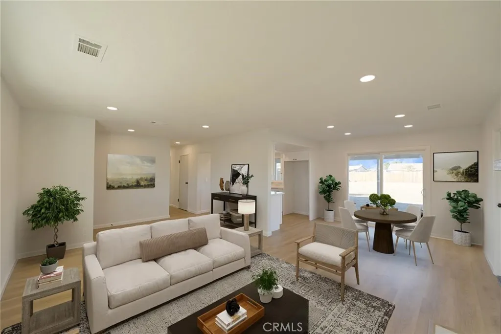 Additional image 4 of 15514 Dale Evans Pkwy, Apple Valley, CA 92307