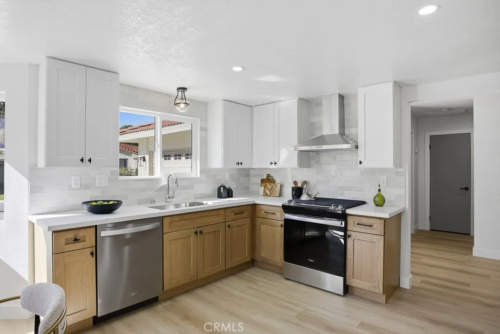 Additional image 14 of 1069 Belleza Street, Camarillo, CA 93012