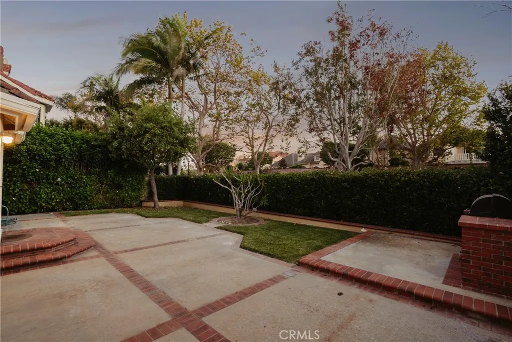 Additional image 32 of 19371 Woodlands Ln, Huntington Beach, CA 92648