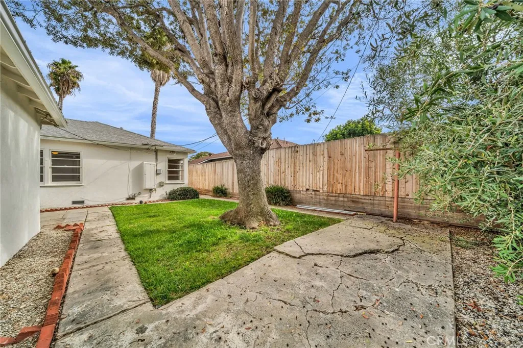 Additional image 70 of 8301 Reading Avenue, Los Angeles, CA 90045