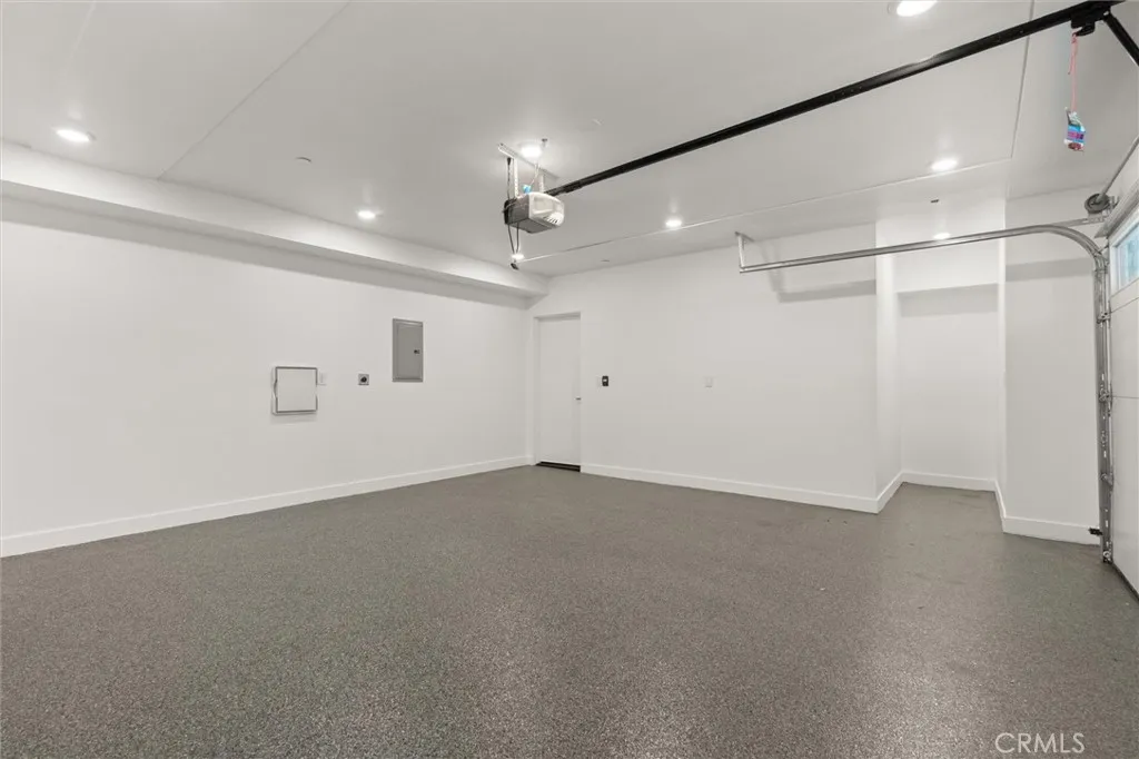 Additional image 10 of 11410 W Calvert Street, North Hollywood, CA 91606