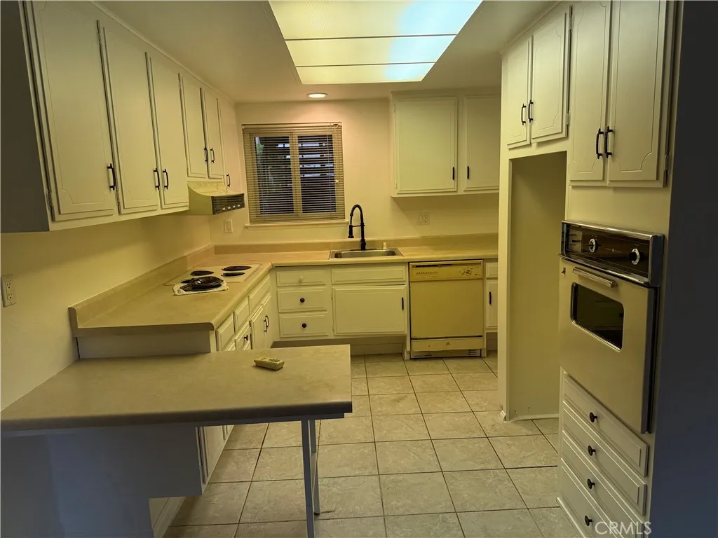 Additional image 9 of 2290 Via Puerta N Unit A, Laguna Woods, CA 92637