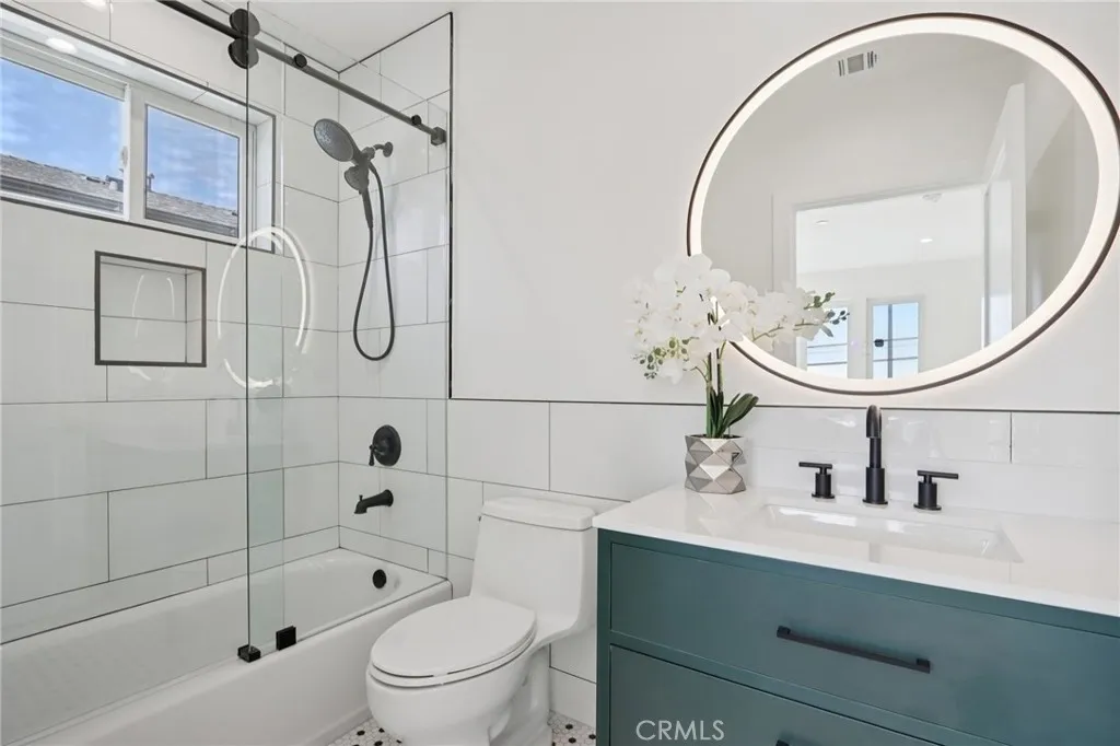 Additional image 84 of 14929 Vose Street, Van Nuys, CA 91405