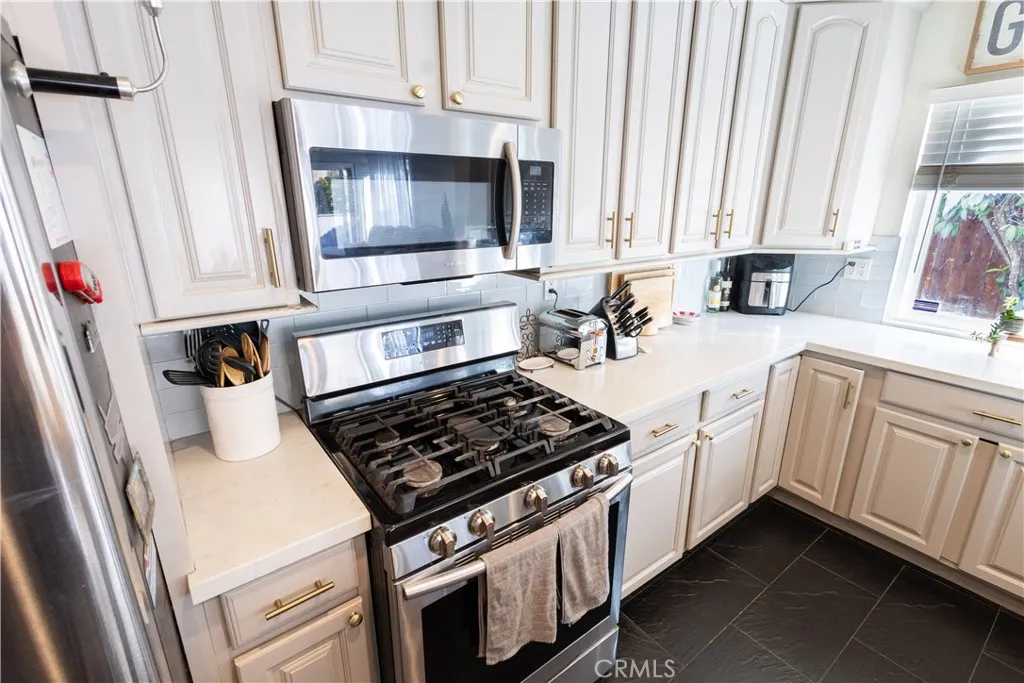 Additional image 52 of 846 Linden Street, Ontario, CA 91762