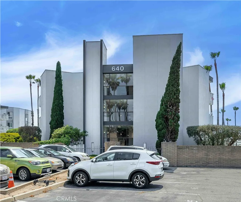 Additional image 28 of 640 The Village Unit 201, Redondo Beach, CA 90277