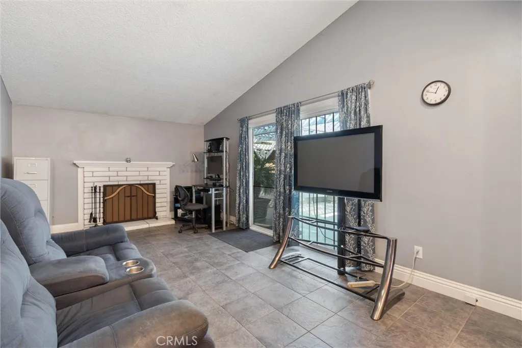 Additional image 67 of 28160 Foxlane Dr, Santa Clarita, CA 91351