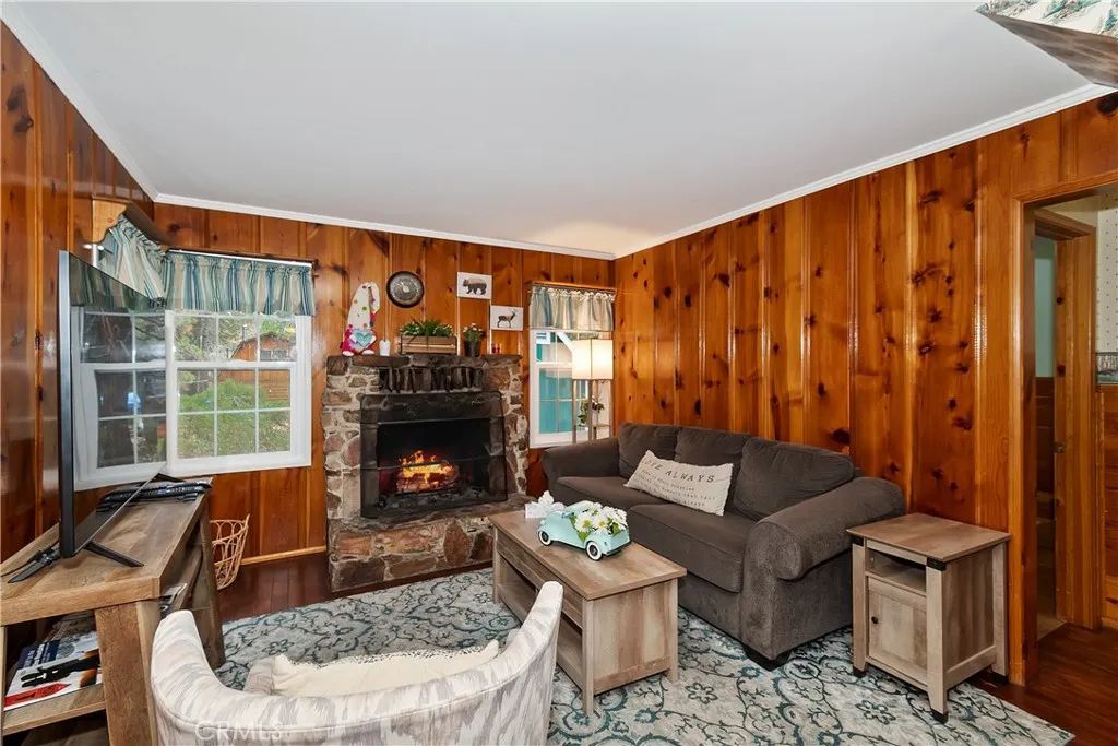 Additional image 45 of 41496 Oak St, Big Bear Lake, CA 92315