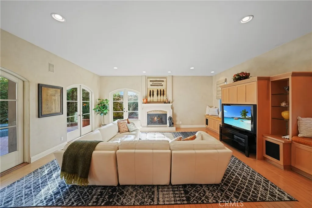 Additional image 33 of 16351 Spartan Circle, Huntington Beach, CA 92649