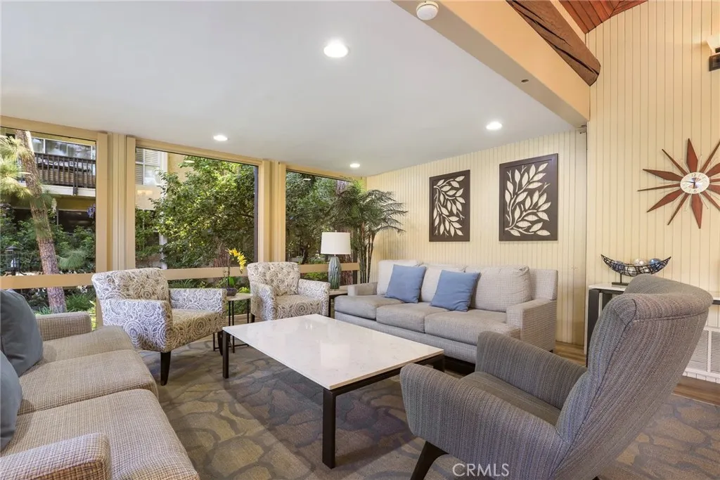 Additional image 59 of 5202 Raintree Circle, Culver City, CA 90230