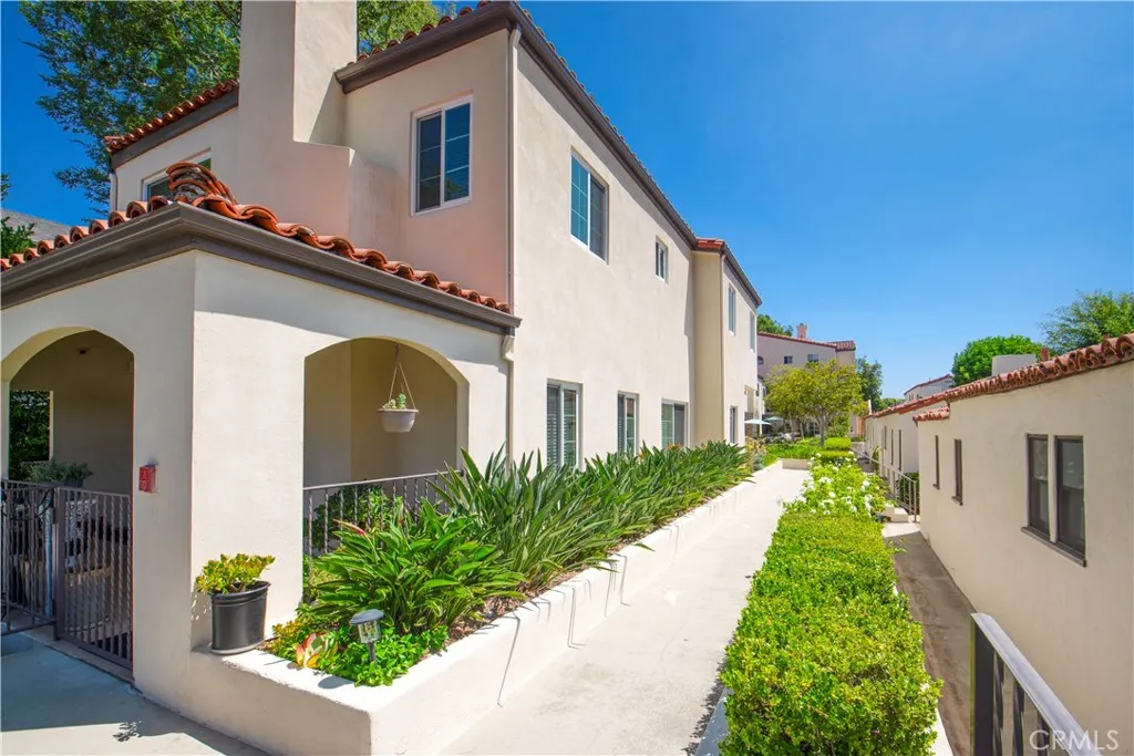 Additional image 31 of 372 S Marengo Avenue Unit 108, Pasadena, CA 91101