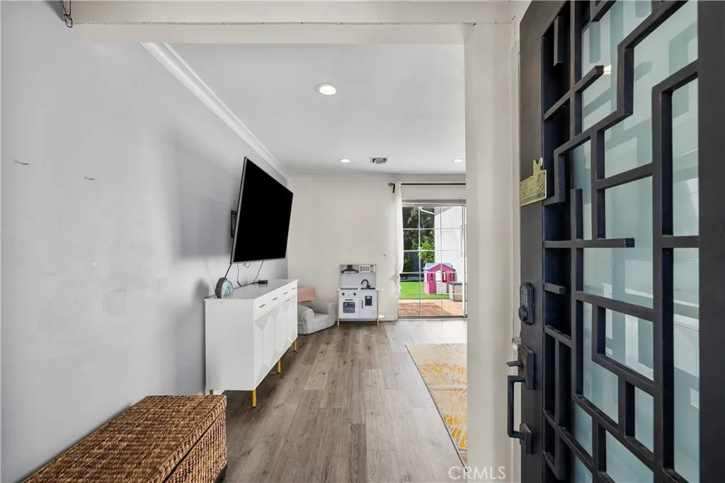 Additional image 4 of 18019 Tiara, Encino, CA 91316