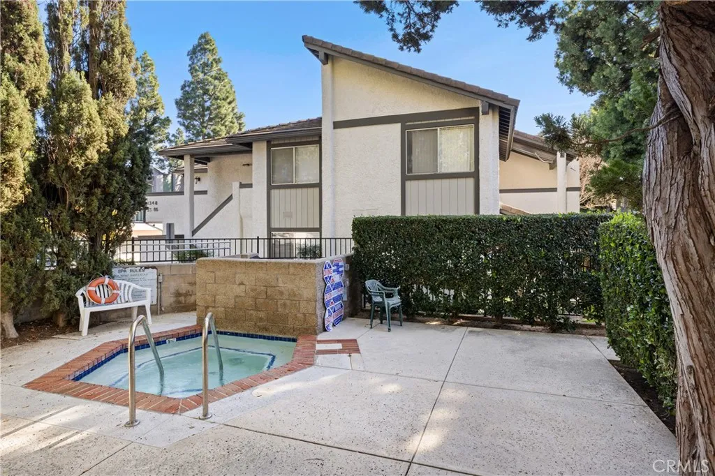 Property image for 1346 E Hillcrest Drive Unit 49, Thousand Oaks, CA 91362