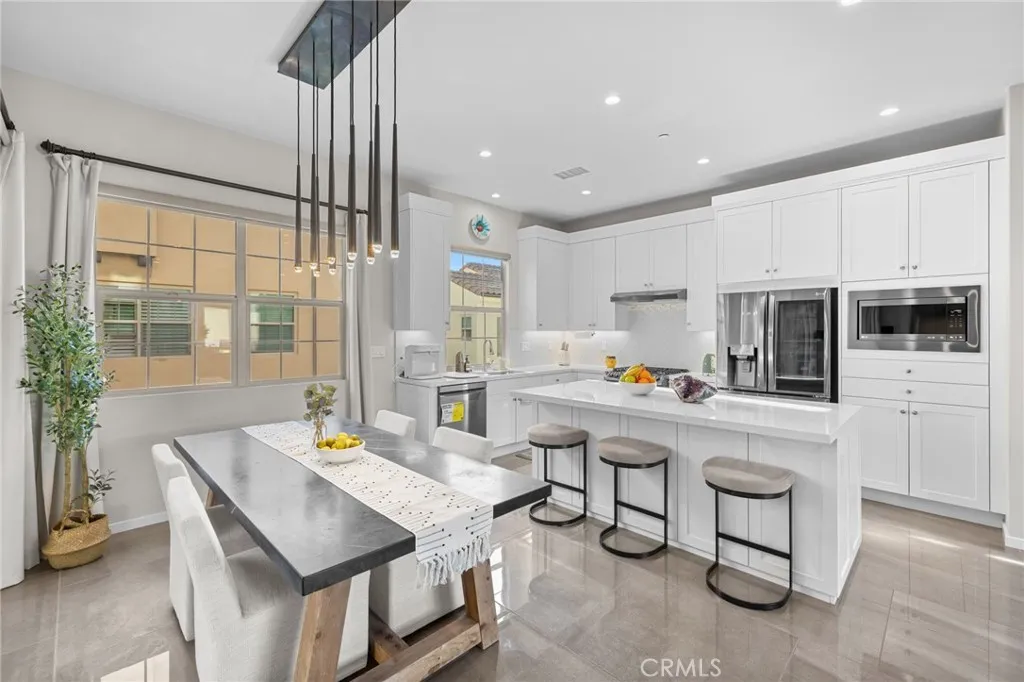 Additional image 61 of 214 Elkhorn, Irvine, CA 92618