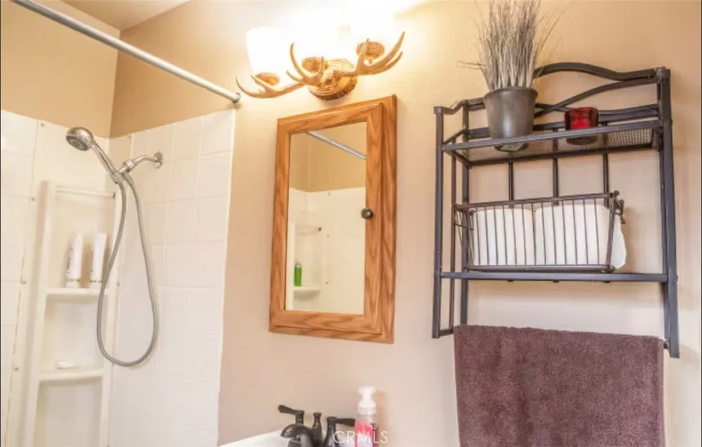 Additional image 14 of 901 Anita Ave, Big Bear City, CA 92314