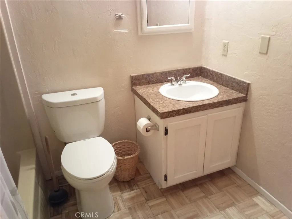 Additional image 16 of 21922 Ottowa Road Unit 1, Apple Valley, CA 92308