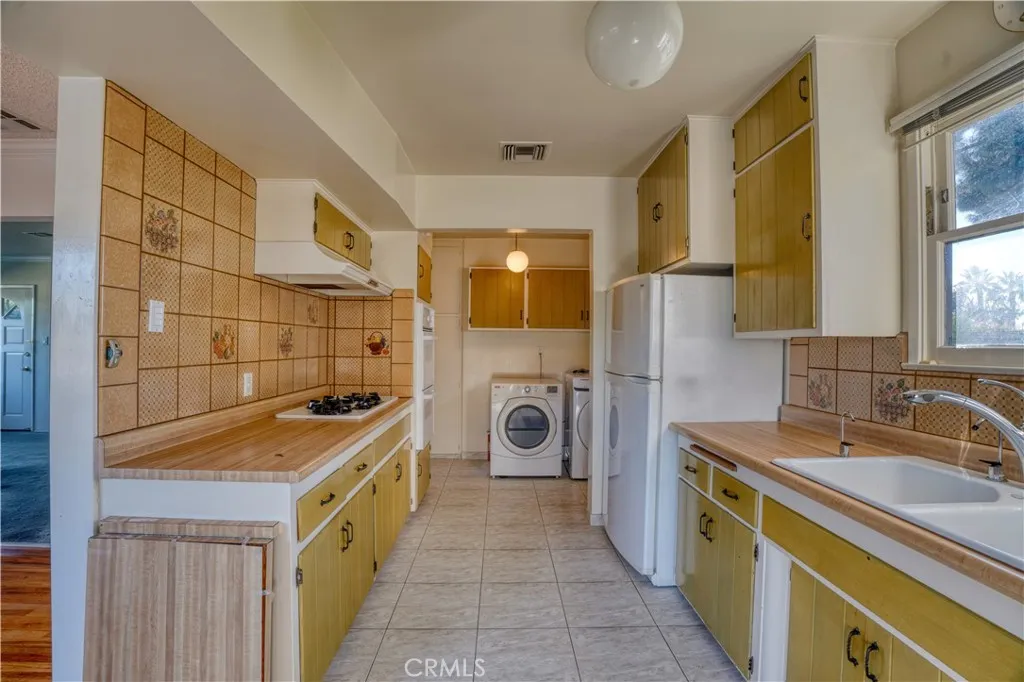Additional image 46 of 9529 Lemona, North Hills, CA 91343