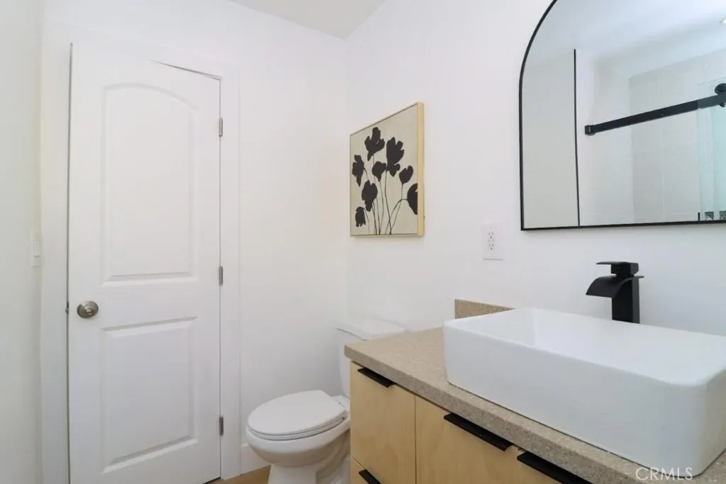 Additional image 111 of 11804 Atkinson Ave, Hawthorne, CA 90250