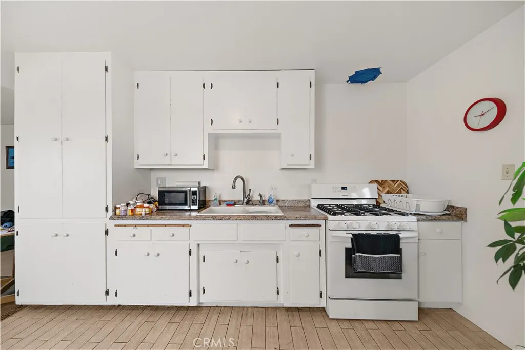 Additional image 24 of 9404 Mesa Rd, Lucerne Valley, CA 92356