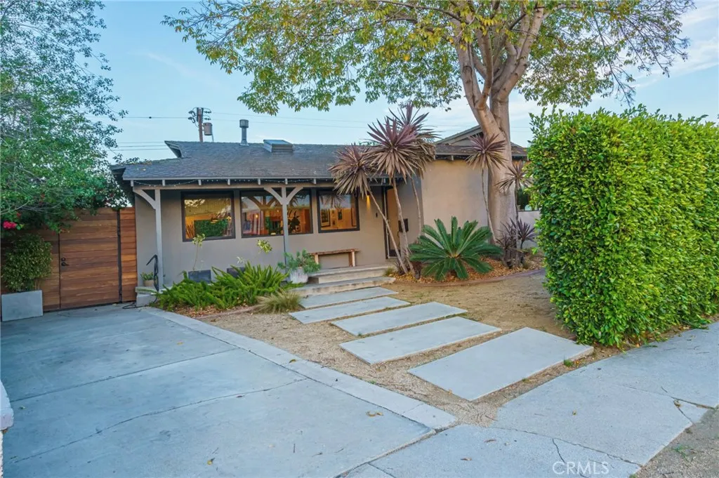 Additional image 91 of 704 Valita St, Venice, CA 90291
