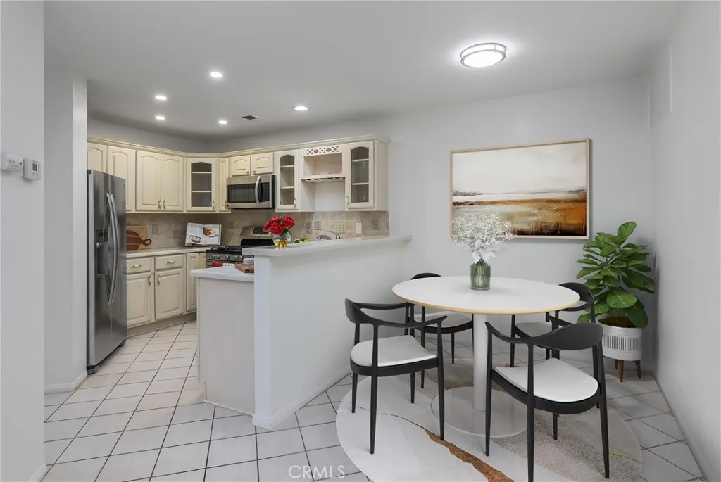 Additional image 8 of 2853 Ashley Drive, Pasadena, CA 91107