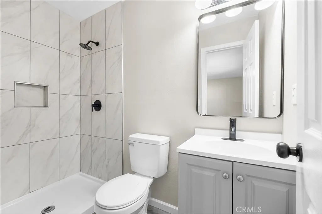 Additional image 20 of 638 W Avenue H, Lancaster, CA 93534