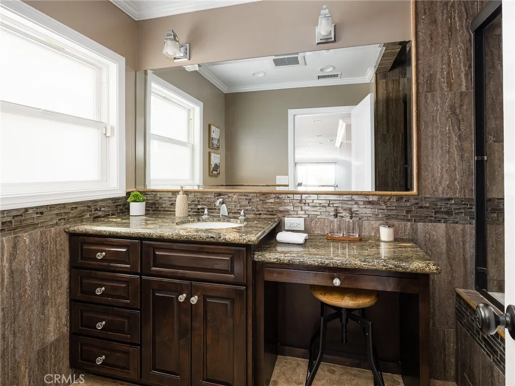 Additional image 58 of 1057 W 13th St, San Pedro, CA 90731